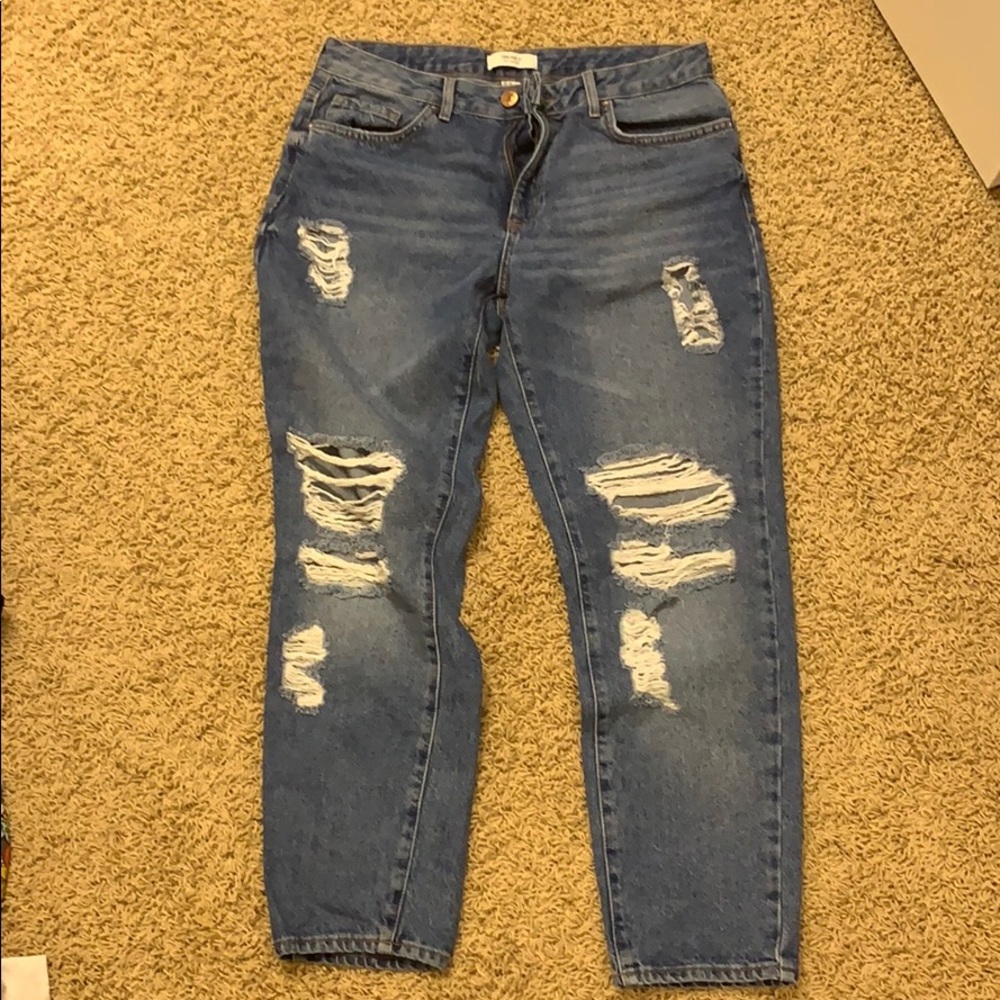 BOYFRIEND STYLE JEANS